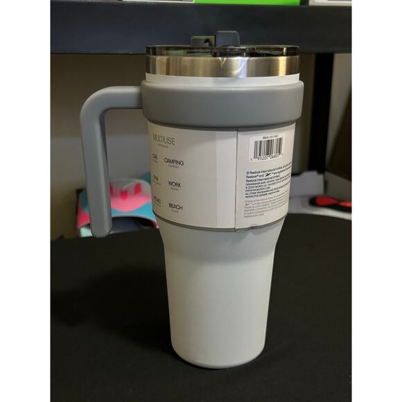 Reebok 40 Oz Insulated Tumbler/ Brand New - Picture 2 of 6